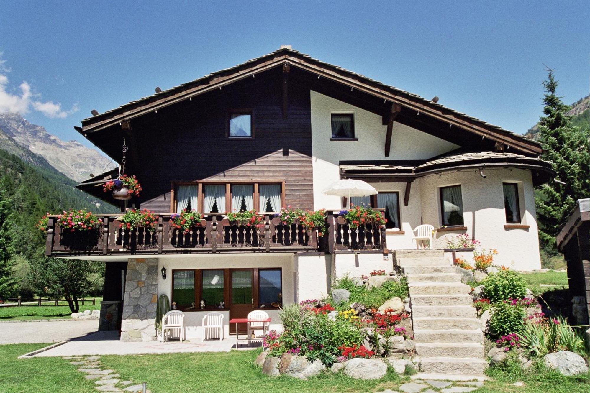 Chalet Sunstar Saas-Grund Exterior photo